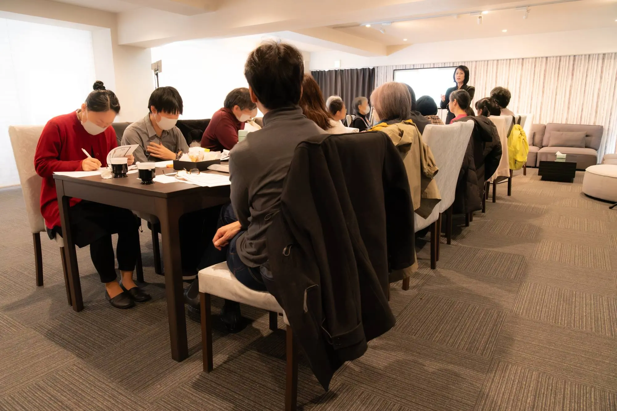 カノンカフェで受講する参加者の様子